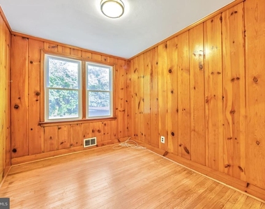 3307 Beechtree Lane - Photo Thumbnail 18