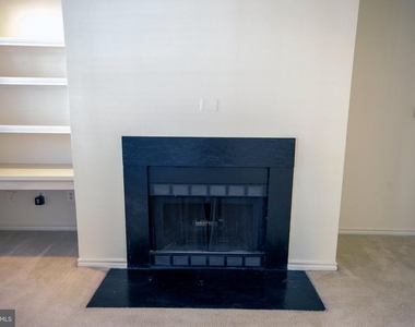 12153 Penderview Lane - Photo Thumbnail 18