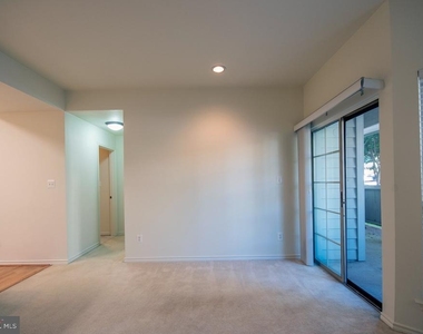 12153 Penderview Lane - Photo Thumbnail 7