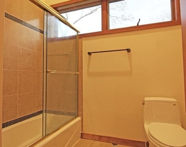 6872 Melrose Drive - Photo Thumbnail 40