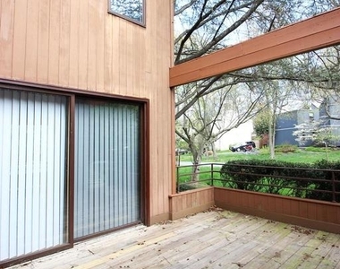 6872 Melrose Drive - Photo Thumbnail 52