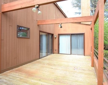 6872 Melrose Drive - Photo Thumbnail 53