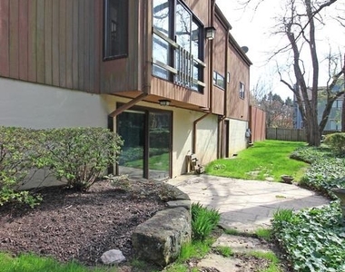 6872 Melrose Drive - Photo Thumbnail 47