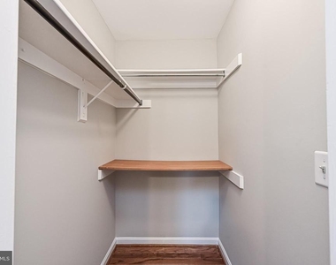 5601 Willoughby Newton Drive - Photo Thumbnail 23