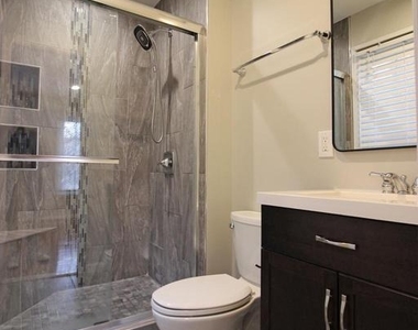 4427 Holly Avenue - Photo Thumbnail 26