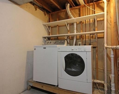 4427 Holly Avenue - Photo Thumbnail 32