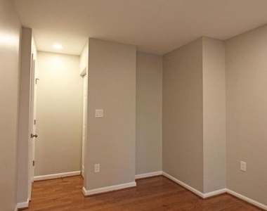 4427 Holly Avenue - Photo Thumbnail 19