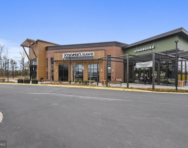1804 Golf View Court - Photo Thumbnail 30