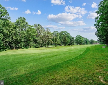 1804 Golf View Court - Photo Thumbnail 24