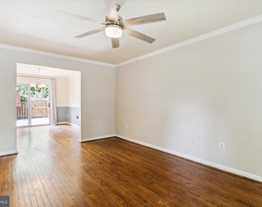 1804 Golf View Court - Photo Thumbnail 4