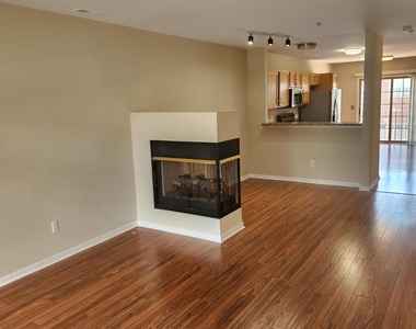 39475 Springwater Drive - Photo Thumbnail 3