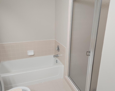 39475 Springwater Drive - Photo Thumbnail 12