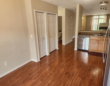 39475 Springwater Drive - Photo Thumbnail 8