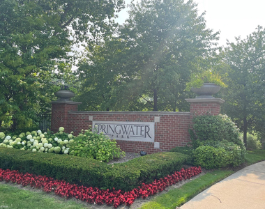 39475 Springwater Drive - Photo Thumbnail 17