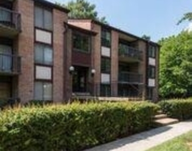 9708 Kingsbridge Drive - Photo Thumbnail 1
