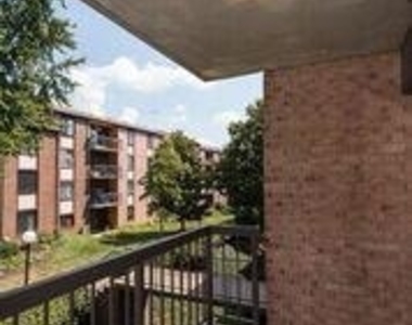 9708 Kingsbridge Drive - Photo Thumbnail 29