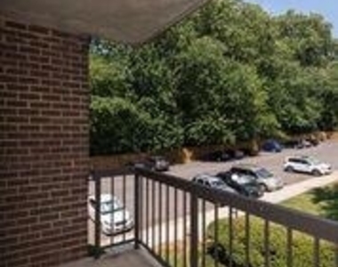 9708 Kingsbridge Drive - Photo Thumbnail 26