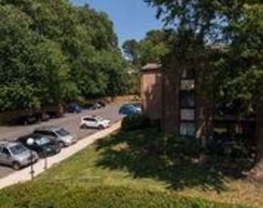 9708 Kingsbridge Drive - Photo Thumbnail 31
