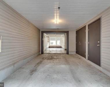 2947 Stella Blue Lane - Photo Thumbnail 14