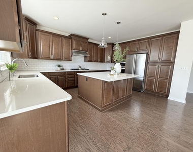 6394 S Trailwoods Drive - Photo Thumbnail 20