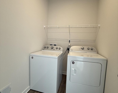 6394 S Trailwoods Drive - Photo Thumbnail 50