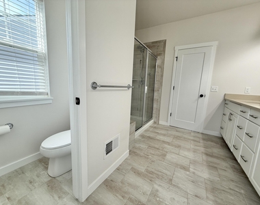 6394 S Trailwoods Drive - Photo Thumbnail 43