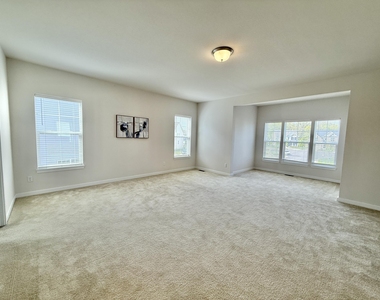6394 S Trailwoods Drive - Photo Thumbnail 40