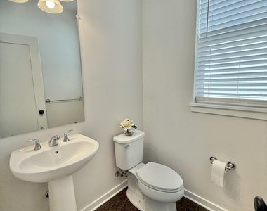 6394 S Trailwoods Drive - Photo Thumbnail 15