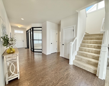 6394 S Trailwoods Drive - Photo Thumbnail 6