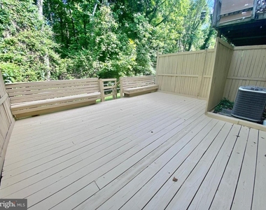 6212 Hillside Road - Photo Thumbnail 32