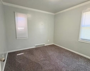 6181 Neff Avenue - Photo Thumbnail 7