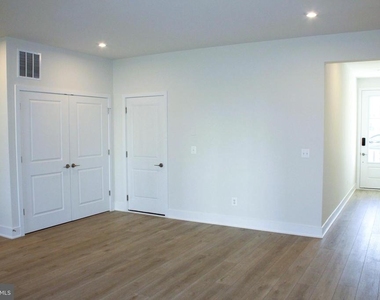 139 Heyford Drive - Photo Thumbnail 5