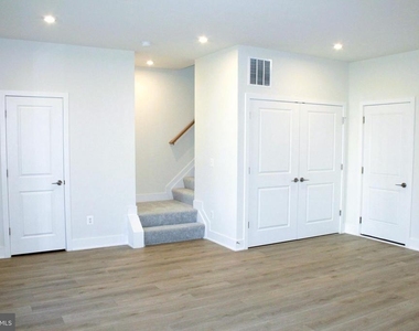 139 Heyford Drive - Photo Thumbnail 4