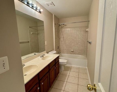 1308 Walker Drive - Photo Thumbnail 16