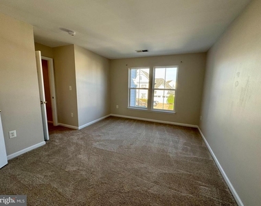1308 Walker Drive - Photo Thumbnail 14
