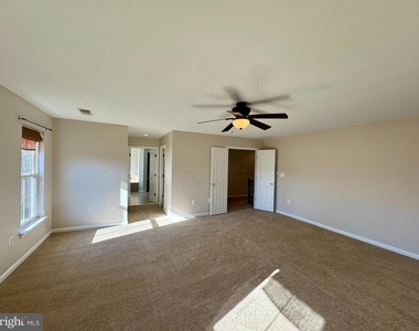 1308 Walker Drive - Photo Thumbnail 10