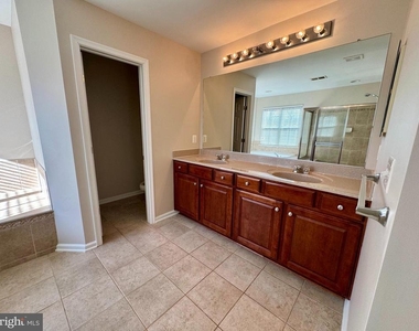 1308 Walker Drive - Photo Thumbnail 11