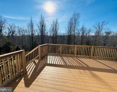 1308 Walker Drive - Photo Thumbnail 20