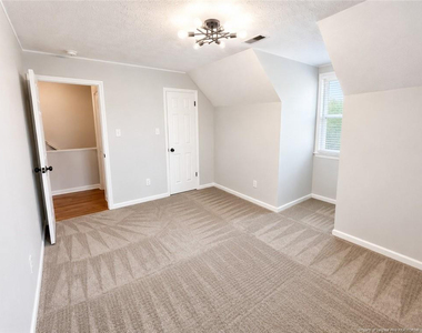 5800 Lagu Place - Photo Thumbnail 18