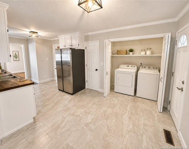 5800 Lagu Place - Photo Thumbnail 5