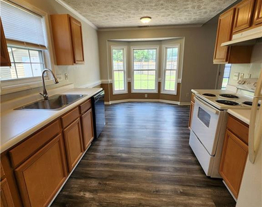 1549 Laurel Oak Drive - Photo Thumbnail 18