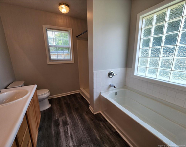 1549 Laurel Oak Drive - Photo Thumbnail 5