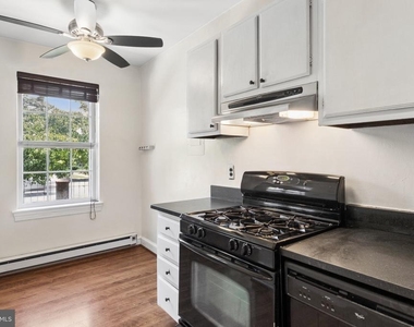 715 S Washington Street S - Photo Thumbnail 6