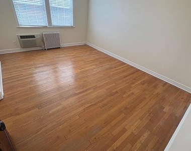 402 Bashford Lane - Photo Thumbnail 21