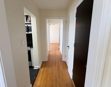402 Bashford Lane - Photo Thumbnail 12