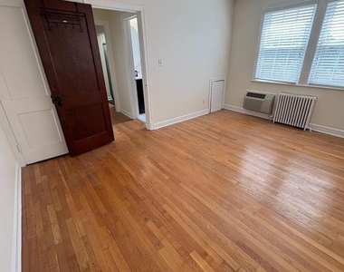 402 Bashford Lane - Photo Thumbnail 22