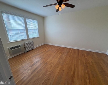 402 Bashford Lane - Photo Thumbnail 16