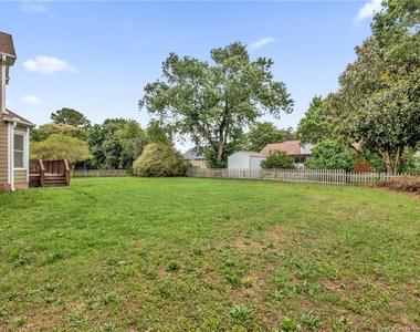 1183 Helmsley Drive - Photo Thumbnail 33