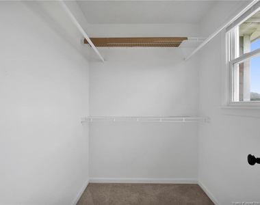 1183 Helmsley Drive - Photo Thumbnail 26