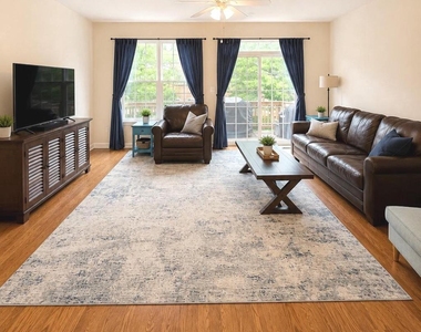 4921 Kilburn Street - Photo Thumbnail 14